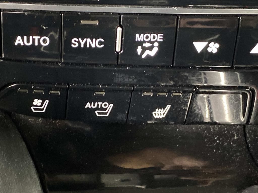 Used 2023 Acura MDX w/ Advance Package AWD/4WD image 26