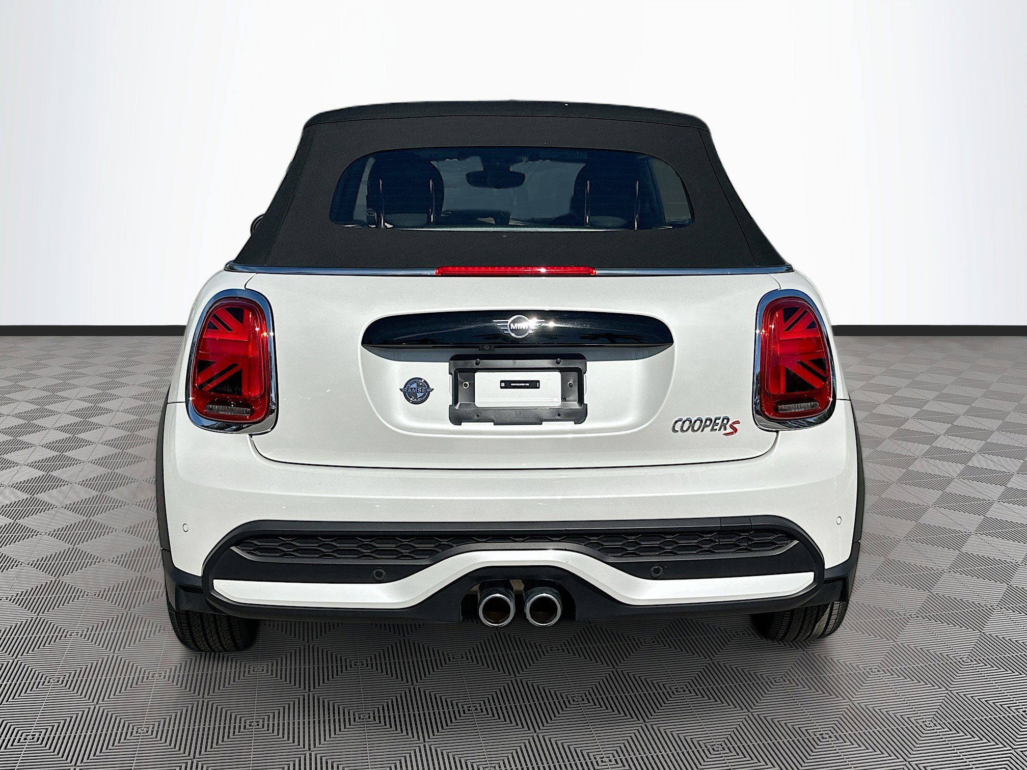 Certified 2024 MINI Cooper S w/ Signature Upholstery Package image 6