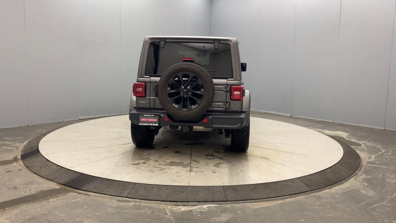 Used 2021 Jeep Wrangler Unlimited Sahara w/ Cold Weather Group AWD/4WD image 4