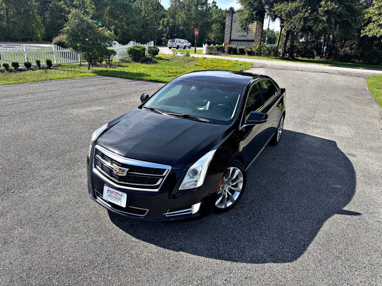 Used 2017 Cadillac XTS Luxury FWD image 24