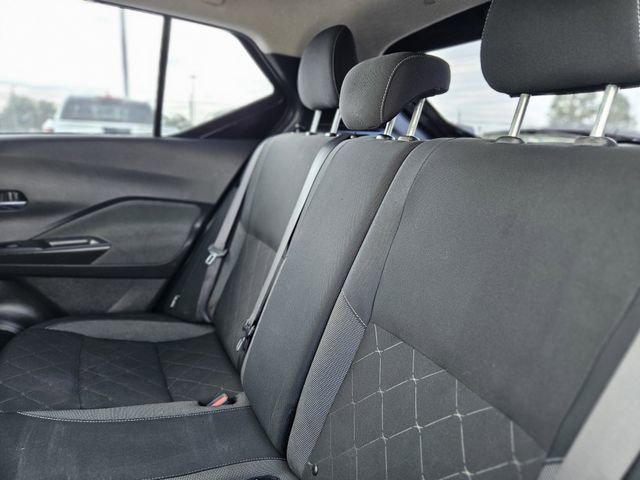 Used 2020 Nissan Kicks SV image 26