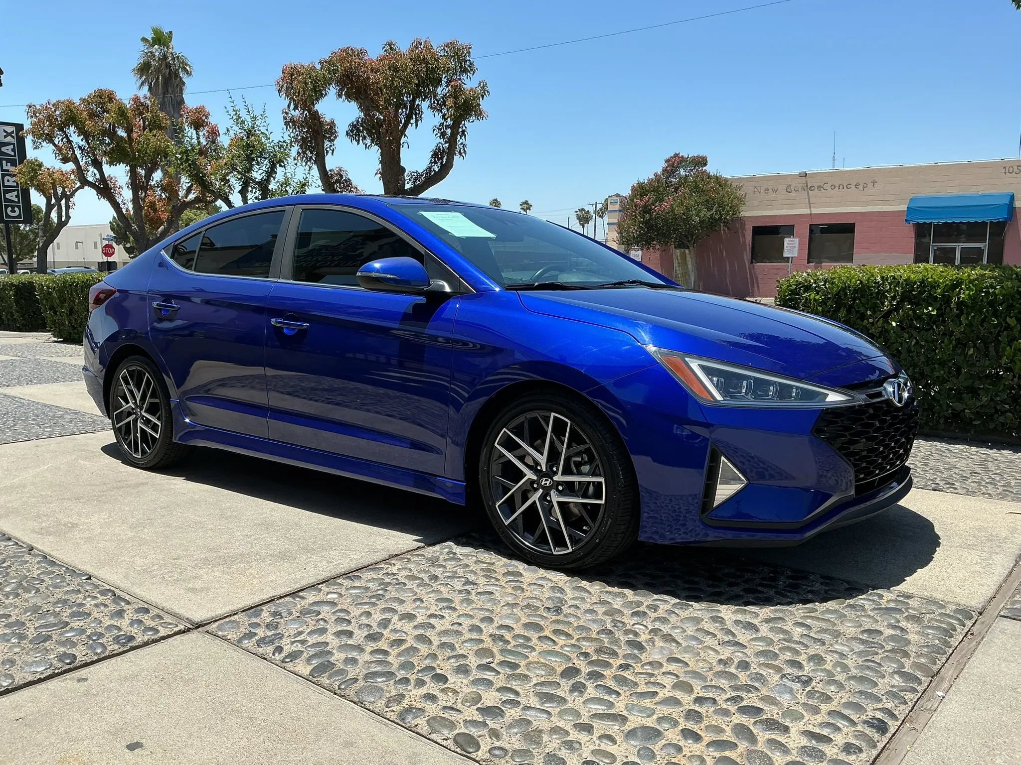 Used 2020 Hyundai Elantra Sport w/ Cargo Package (C1) FWD image 3
