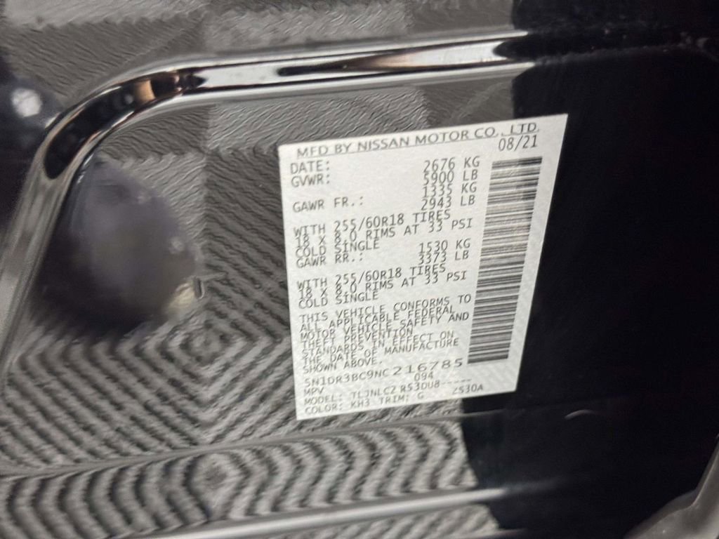Used 2022 Nissan Pathfinder SV AWD/4WD image 16