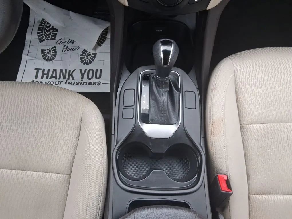 Used 2013 Hyundai Santa Fe Sport FWD image 15
