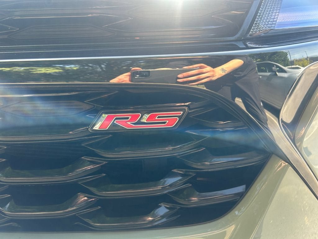 Used 2024 Chevrolet Trax RS w/ Sunroof Package FWD image 34