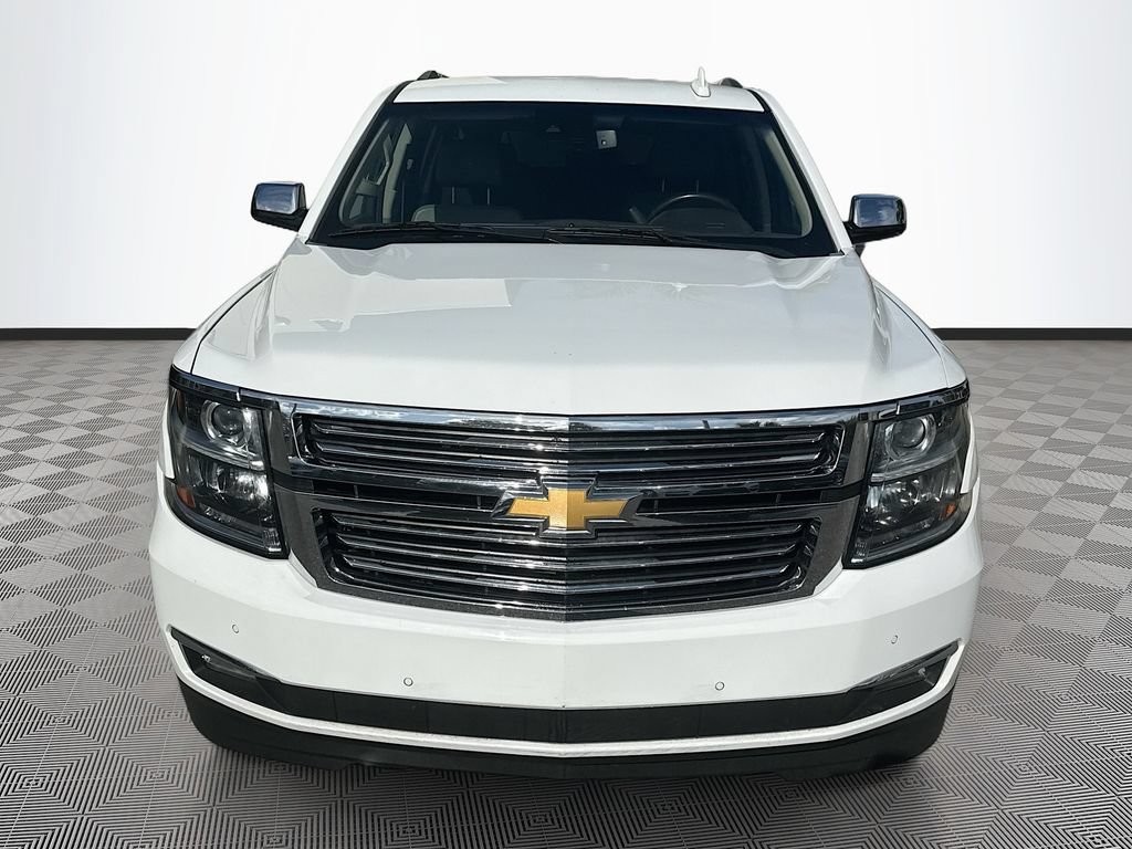 Used 2020 Chevrolet Suburban Premier RWD image 2