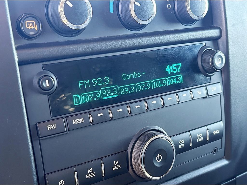 Used 2024 Chevrolet Express 3500 w/ Driver Convenience Package image 14