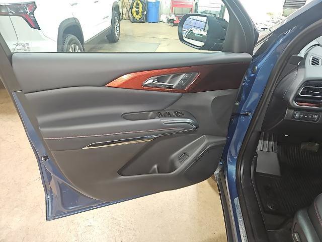 New 2026 Chevrolet Traverse Z71 w/ Driver Confidence Package image 10