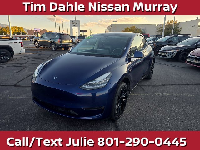 Used 2022 Tesla Model Y Long Range AWD/4WD image 5