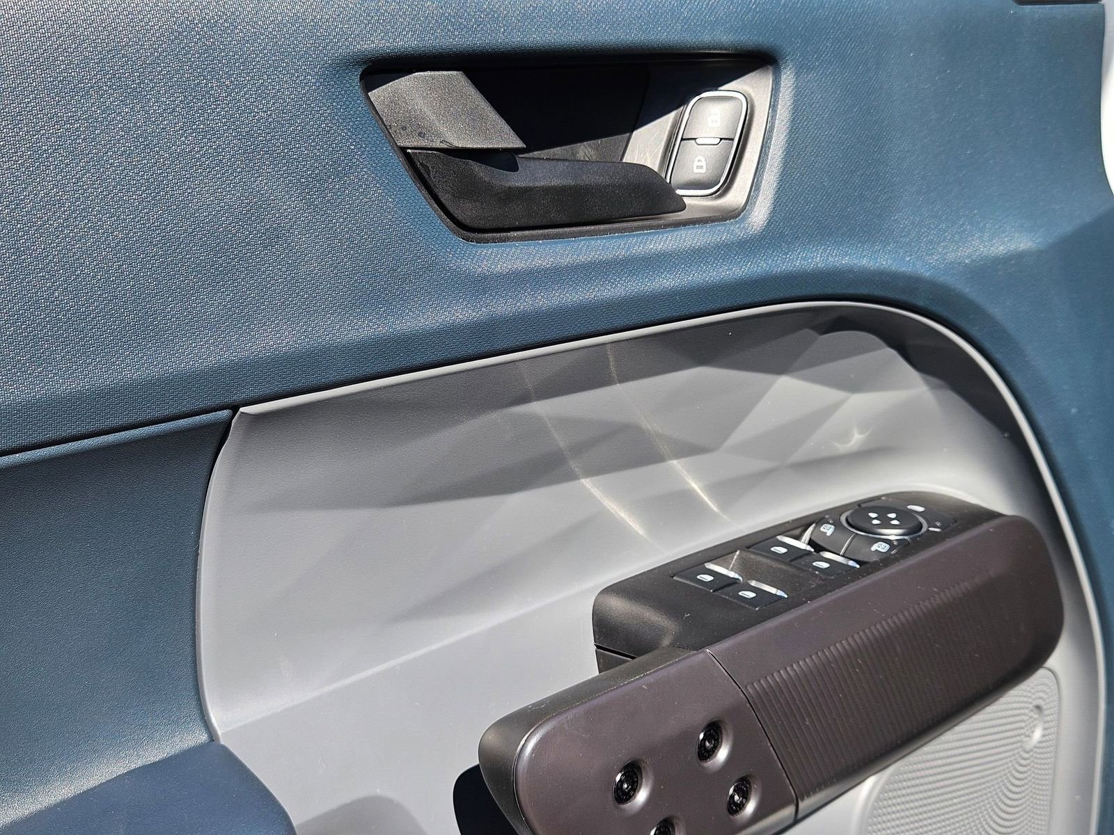 New 2026 Ford Maverick XLT w/ XLT Luxury Package AWD/4WD image 12