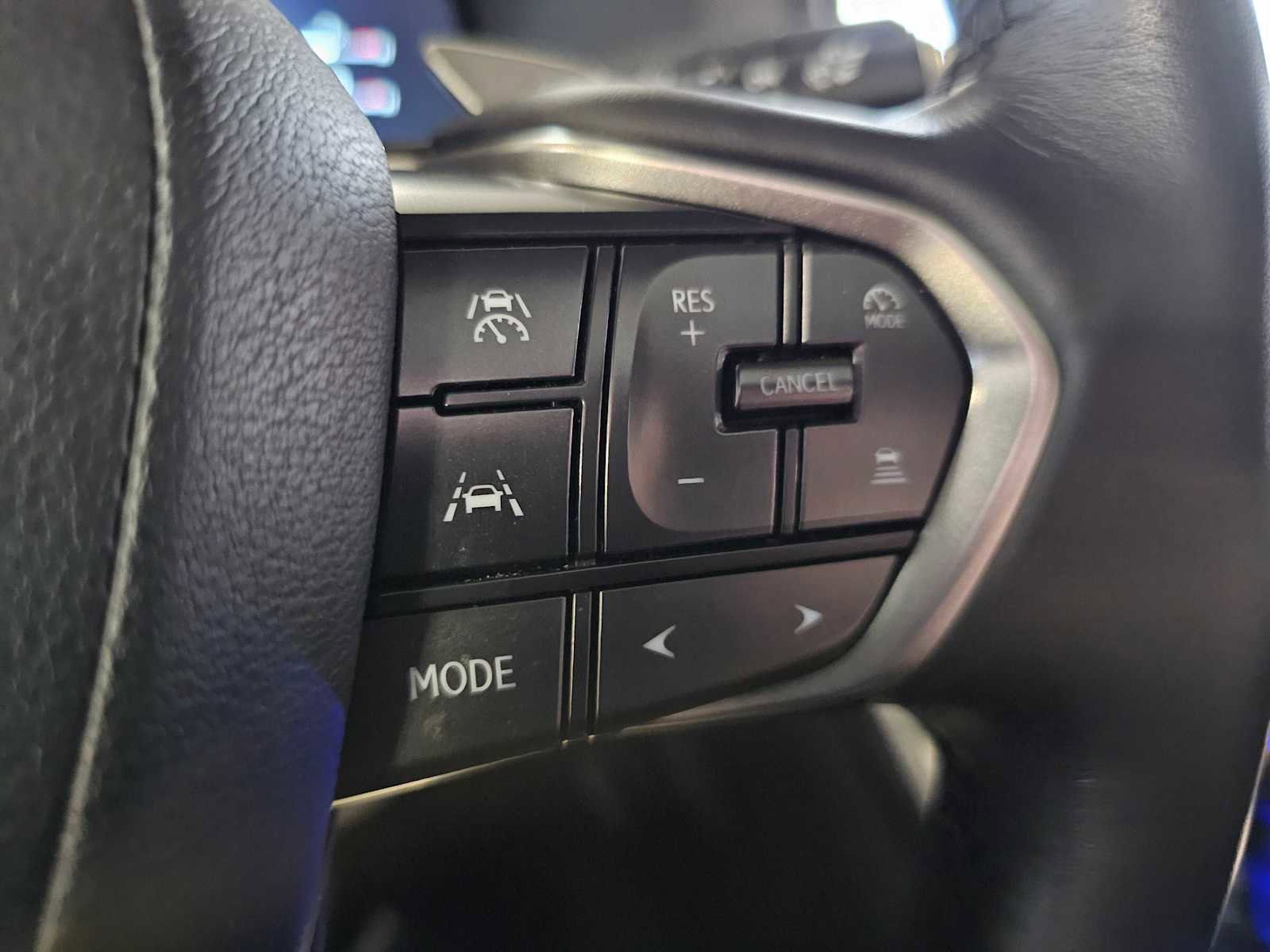 Used 2024 Lexus GX 550 w/ Accessory Package (Z1) image 20