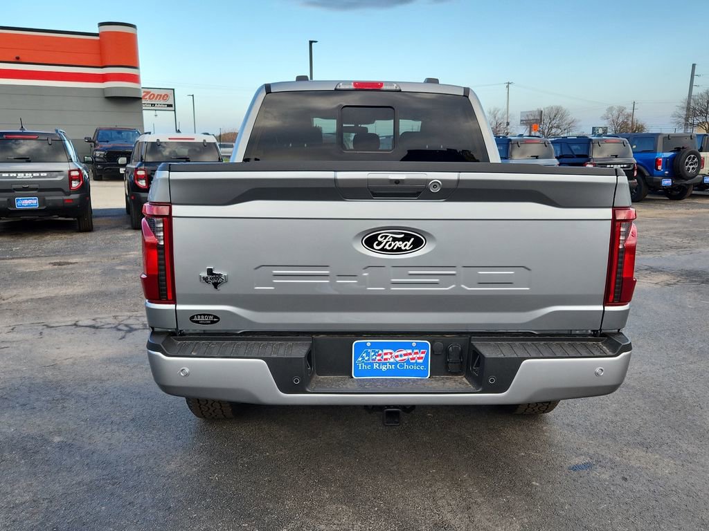 New 2026 Ford F150 XLT w/ Equipment Group 302A MID image 10