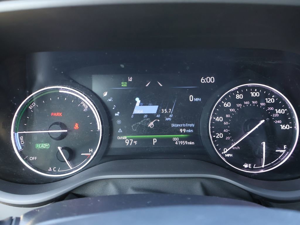 Used 2023 Toyota Sienna Limited FWD image 45