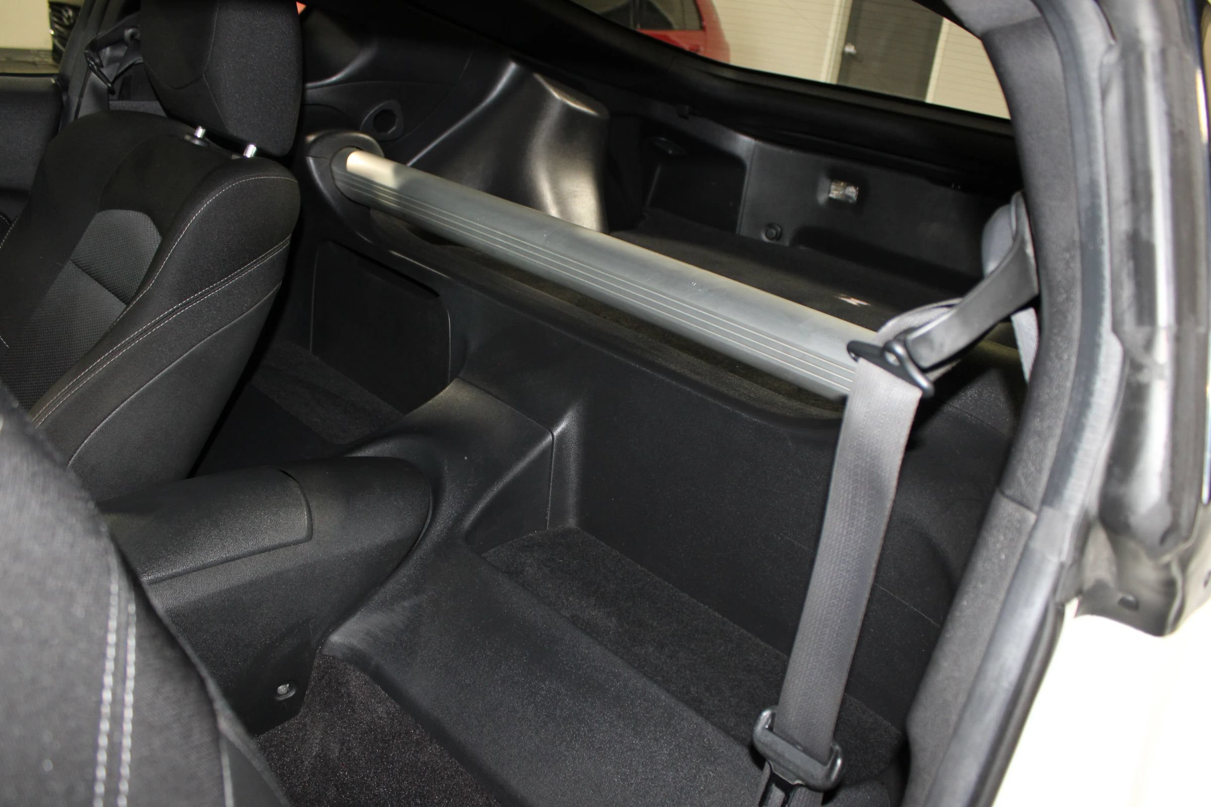 Used 2011 Nissan 370Z Coupe RWD image 21