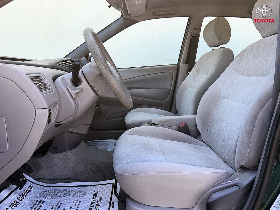Used 2002 Toyota Prius FWD image 10