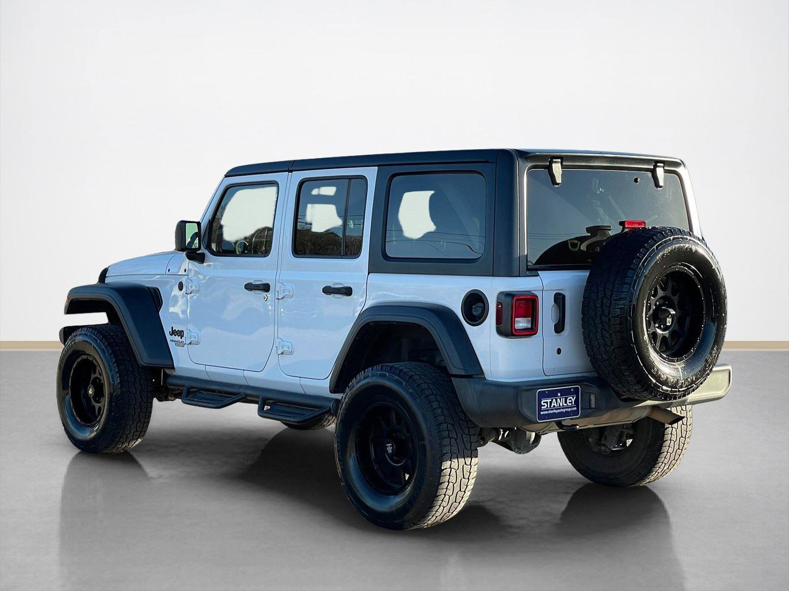 Used 2018 Jeep Wrangler Unlimited Sport S image 5
