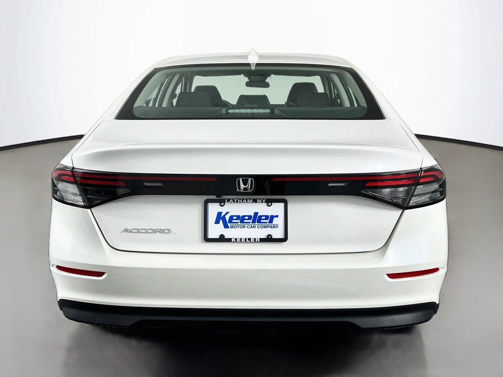 Used 2023 Honda Accord LX image 5