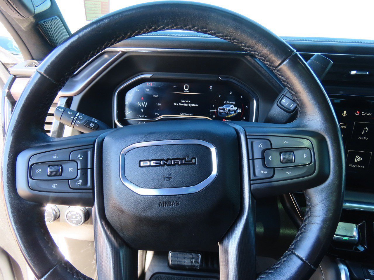 Used 2024 GMC Sierra 3500 Denali Ultimate AWD/4WD image 27