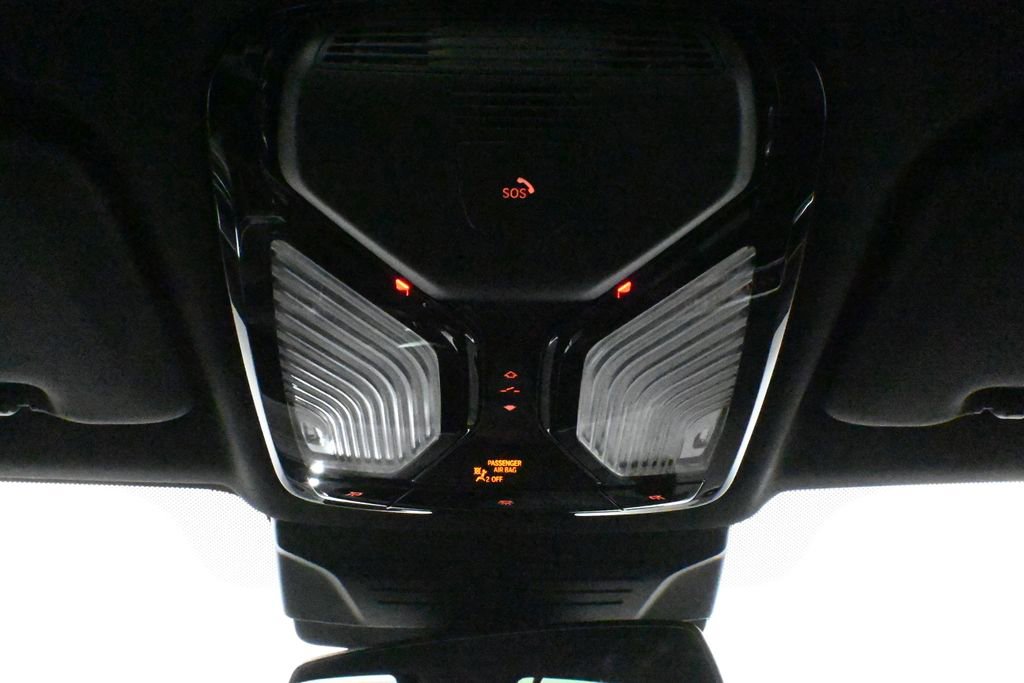 Used 2026 BMW X5 xDrive50e w/ M Sport Package image 22