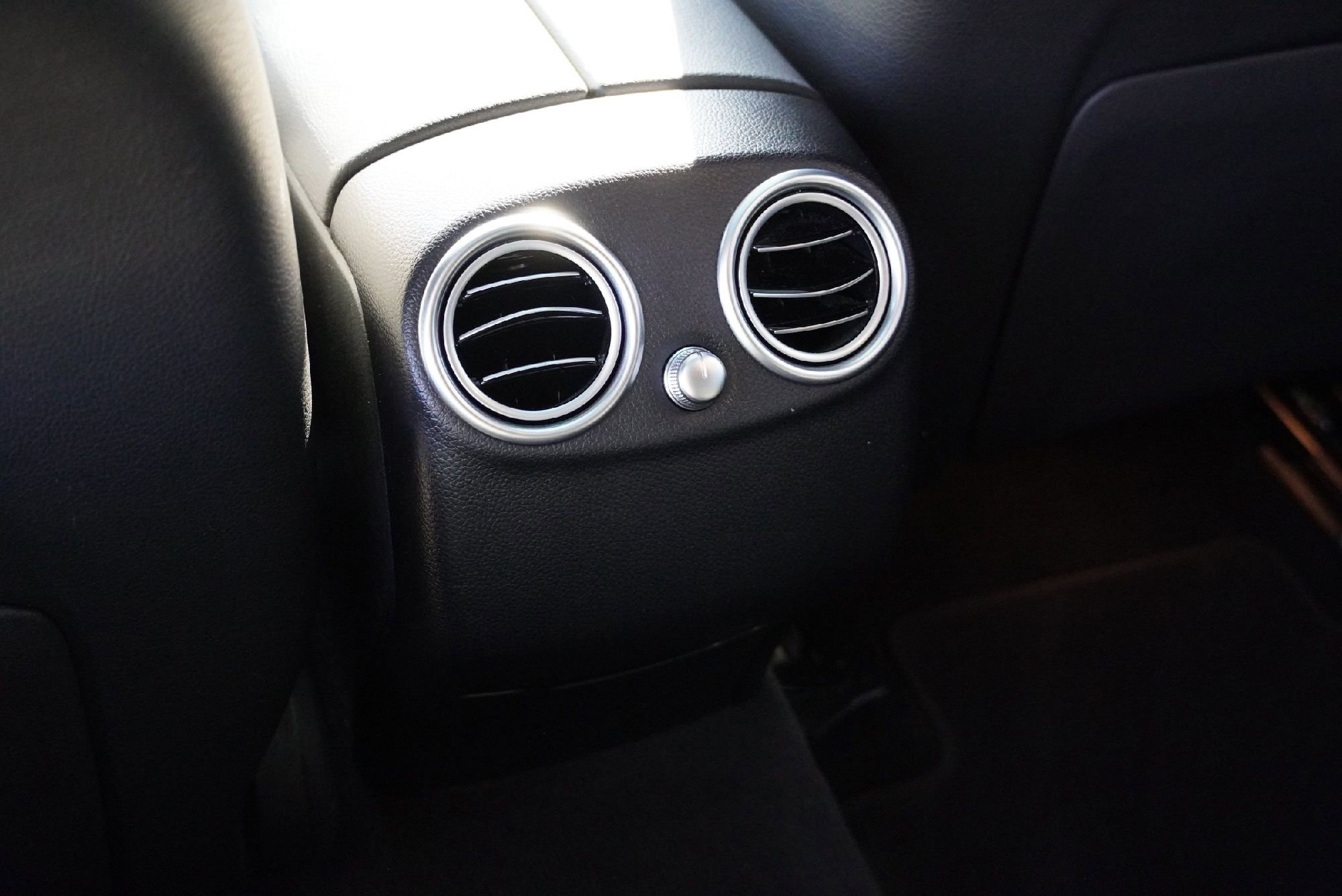 Used 2020 Mercedes-Benz GLC 300 4MATIC image 27