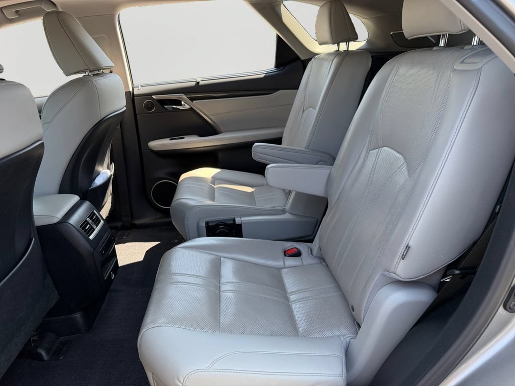 Used 2019 Lexus RX 350L Luxury w/ Accessory Package AWD/4WD image 12