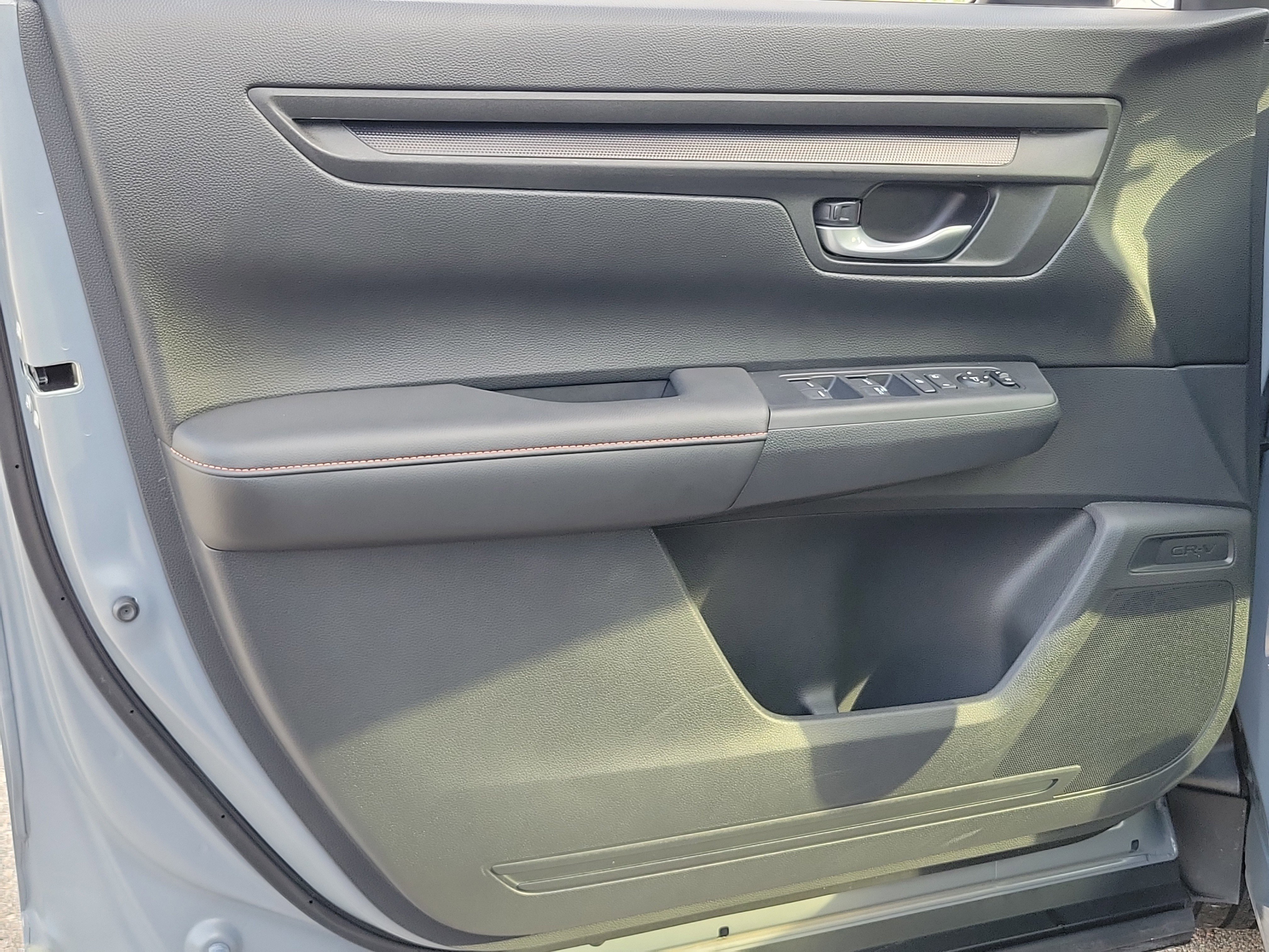 Used 2024 Honda CR-V Sport image 25