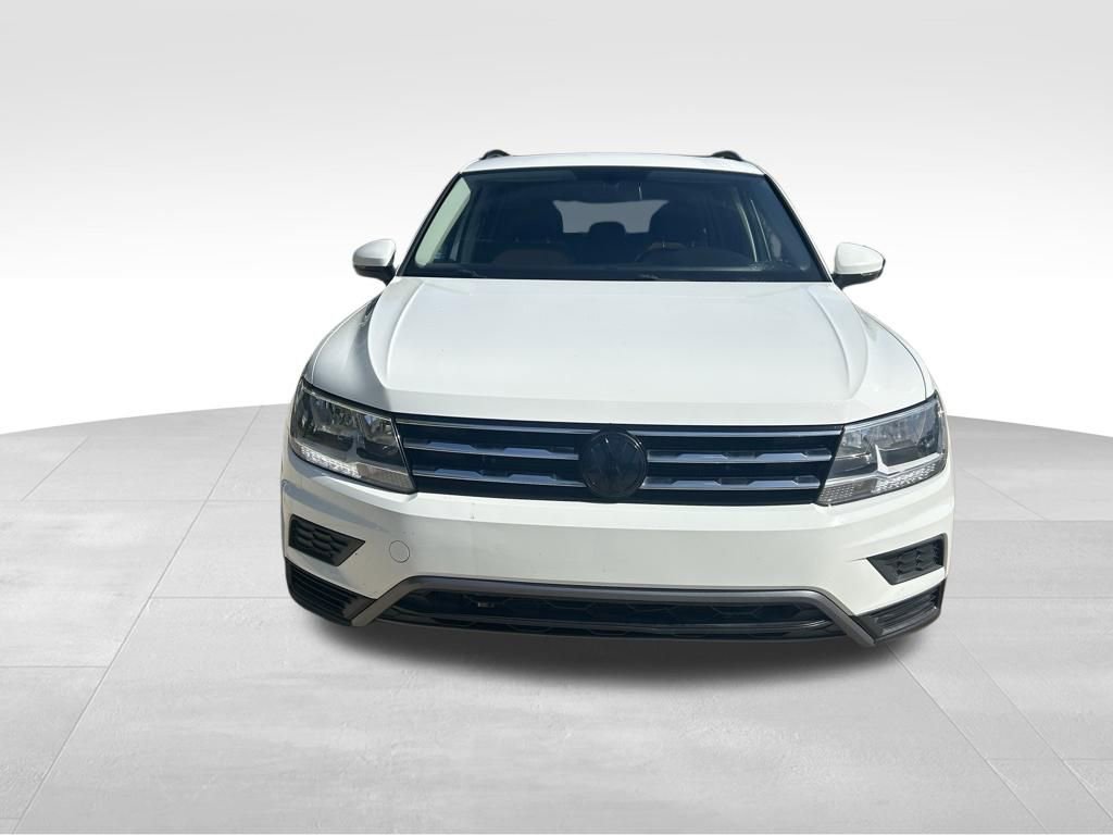 Used 2019 Volkswagen Tiguan SE w/ Panoramic Sunroof Package image 8