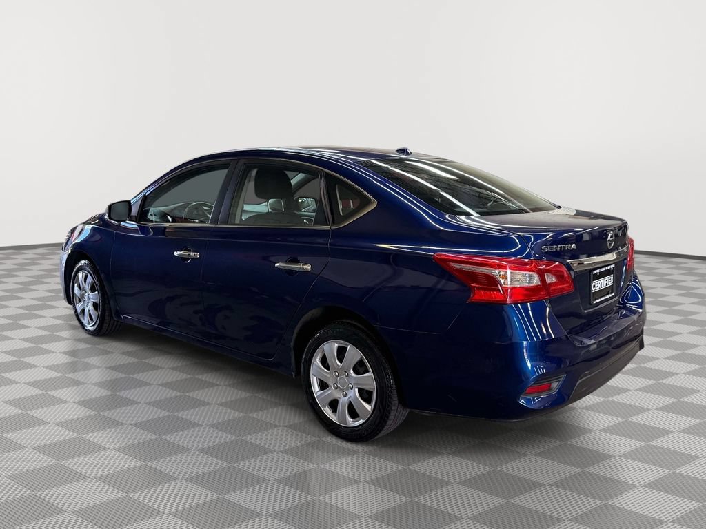Used 2016 Nissan Sentra SV FWD image 23