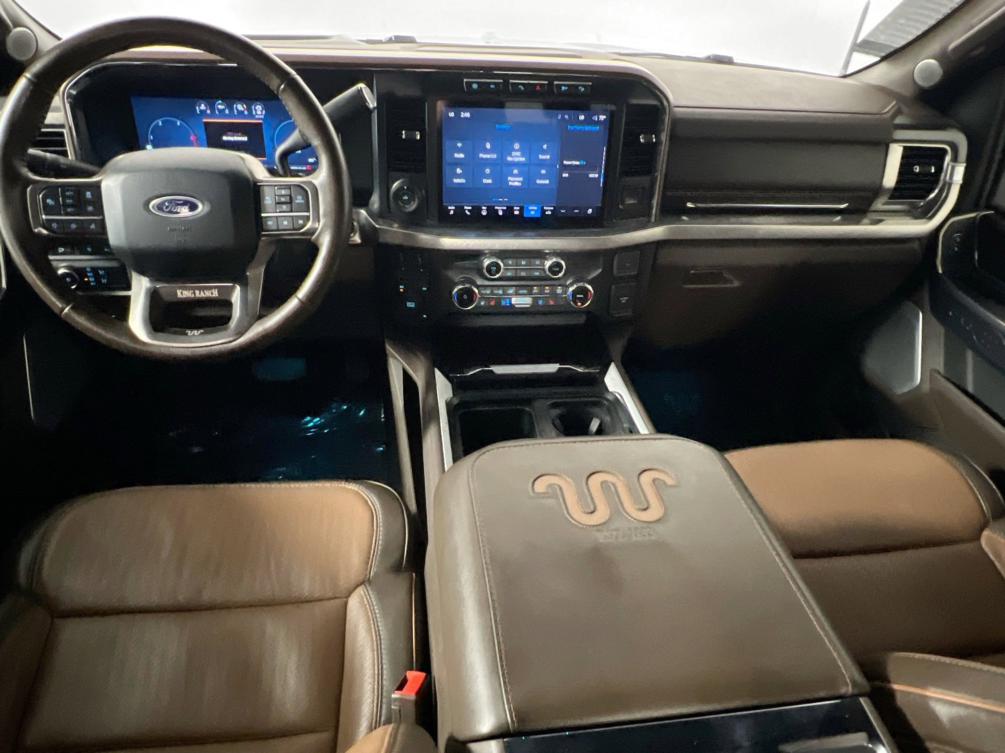 Used 2024 Ford F350 King Ranch w/ Chrome Package image 30