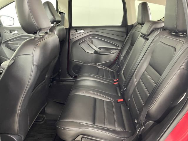 Used 2019 Ford Escape Titanium image 16