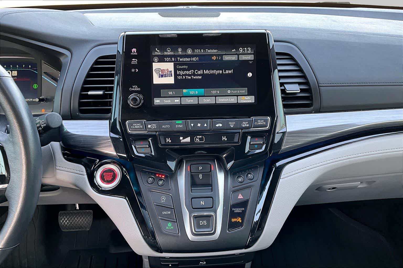 Certified 2024 Honda Odyssey Elite image 7