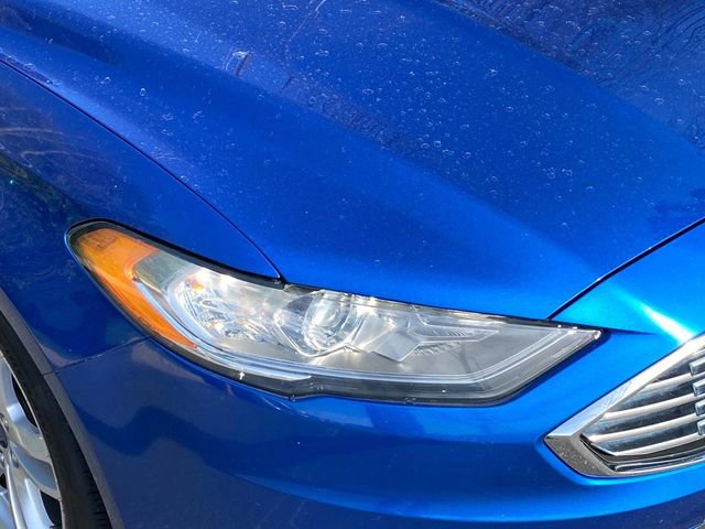 Used 2018 Ford Fusion S image 4