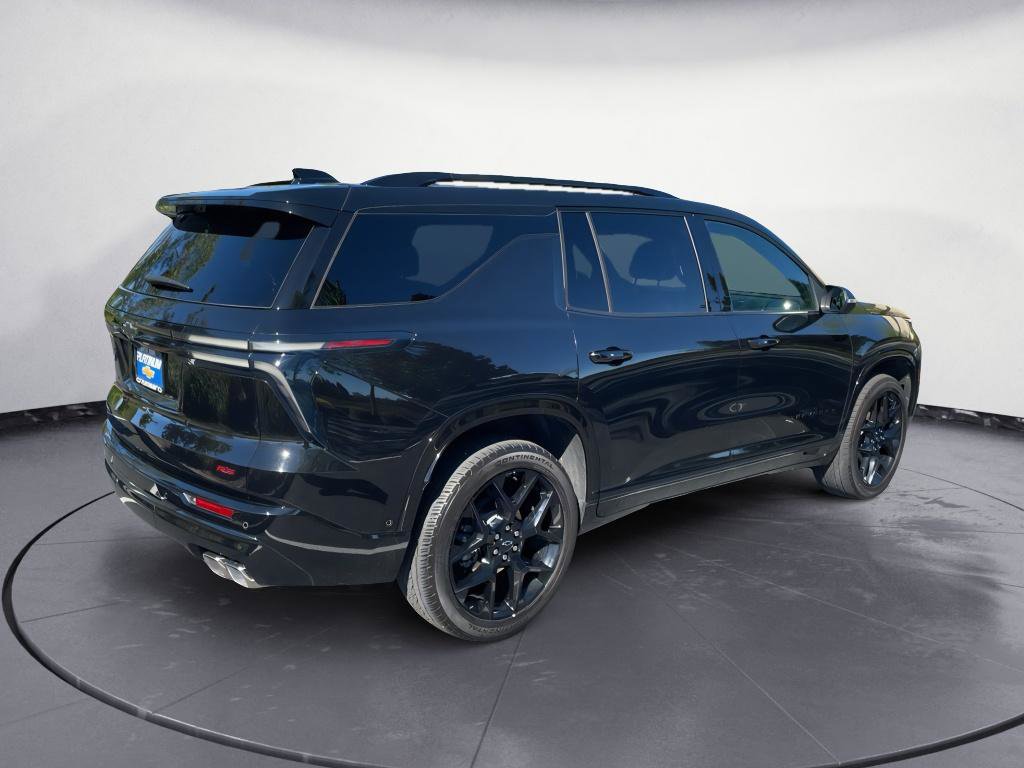 Used 2024 Chevrolet Traverse RS image 7