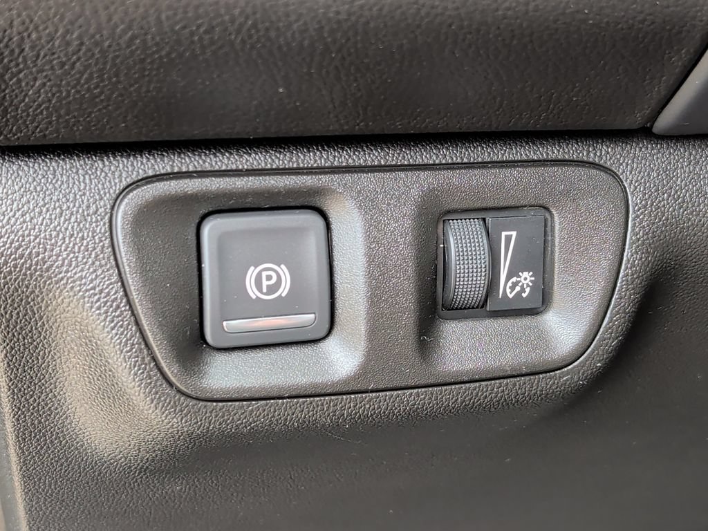 Used 2020 GMC Acadia SLT w/ LPO, Floor Liner Package AWD/4WD image 14
