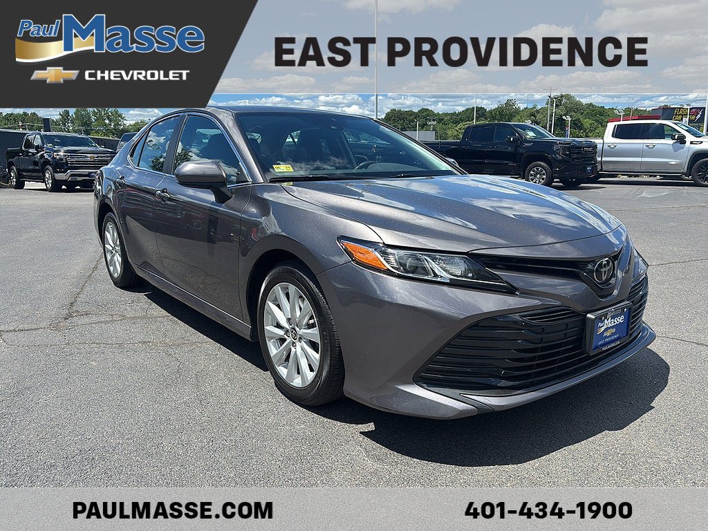 Used 2020 Toyota Camry LE FWD image 3