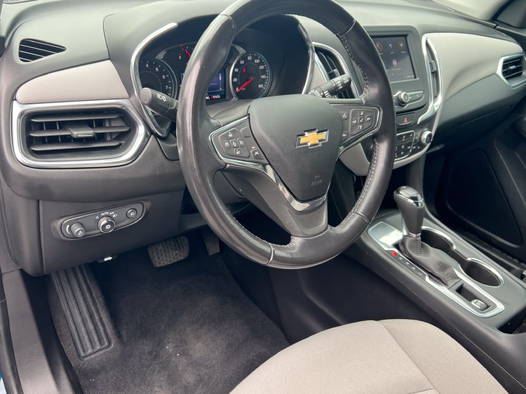 Used 2021 Chevrolet Equinox LT FWD image 21