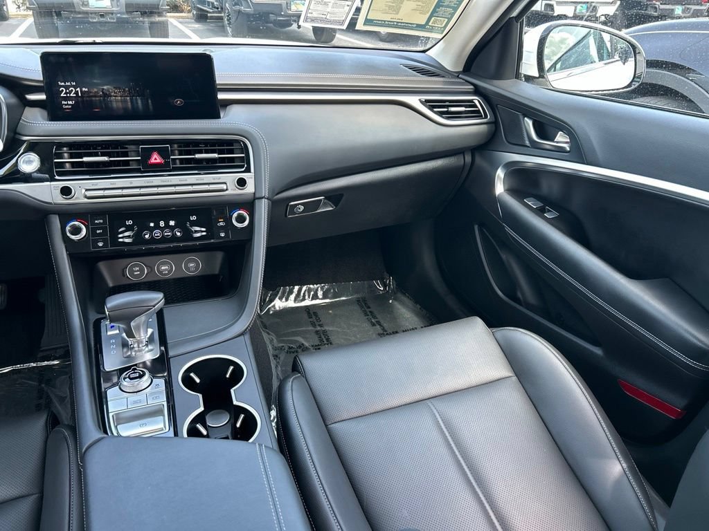 Used 2026 Genesis G70 2.5T RWD image 10