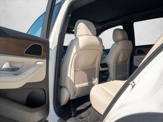 Certified 2025 Mercedes-Benz GLE 450e 4MATIC w/ Winter Package image 26