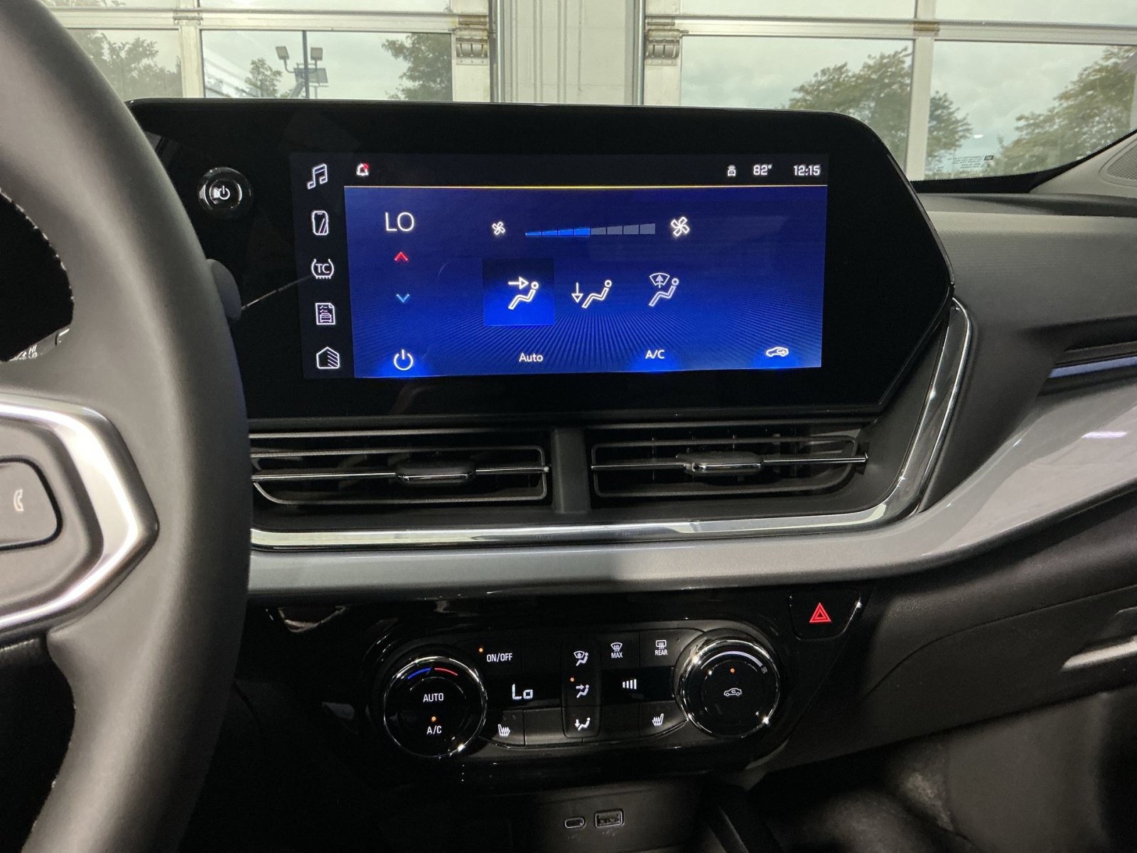 New 2026 Chevrolet Trax LT w/ Driver Confidence Package FWD image 21