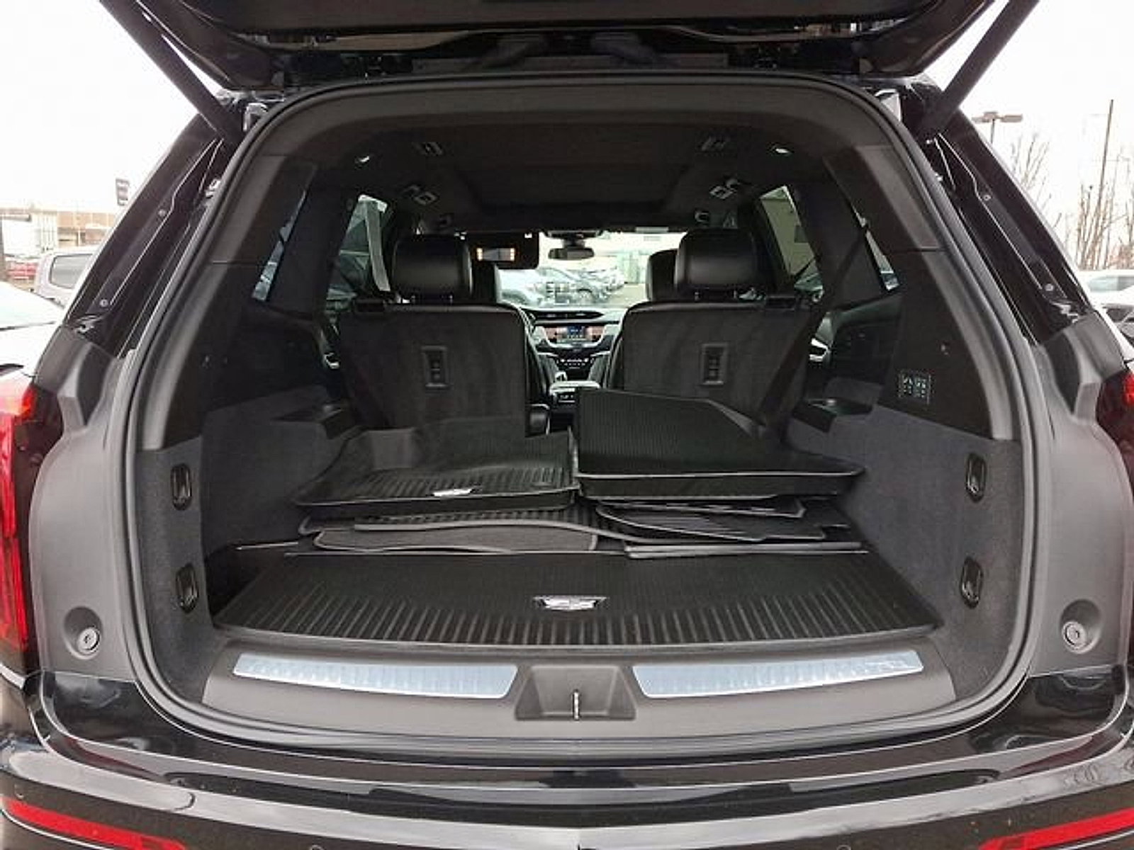 Certified 2024 Cadillac XT6 Premium Luxury image 32