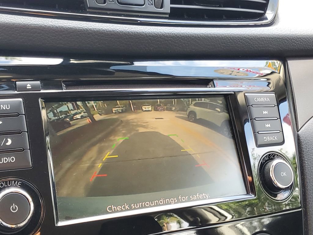 Used 2020 Nissan Rogue Sport S w/ Appearance Package FWD image 24