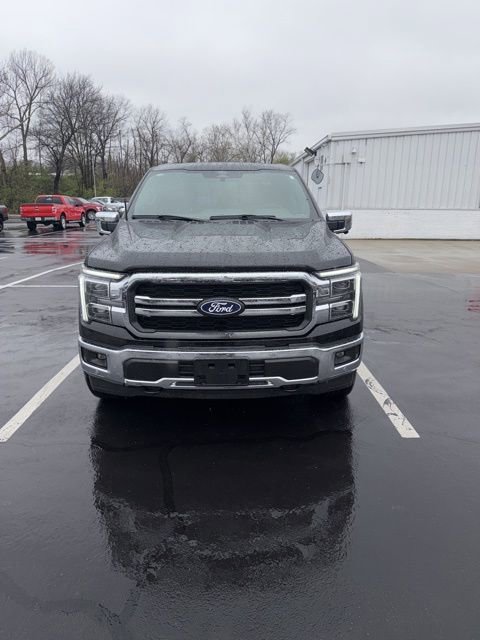 Used 2025 Ford F150 Lariat w/ Equipment Group 501A Mid image 4