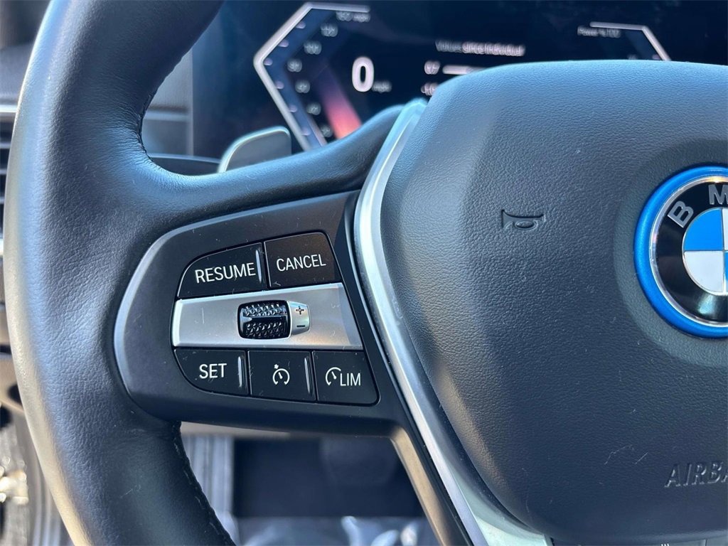 Used 2024 BMW 330e xDrive image 19