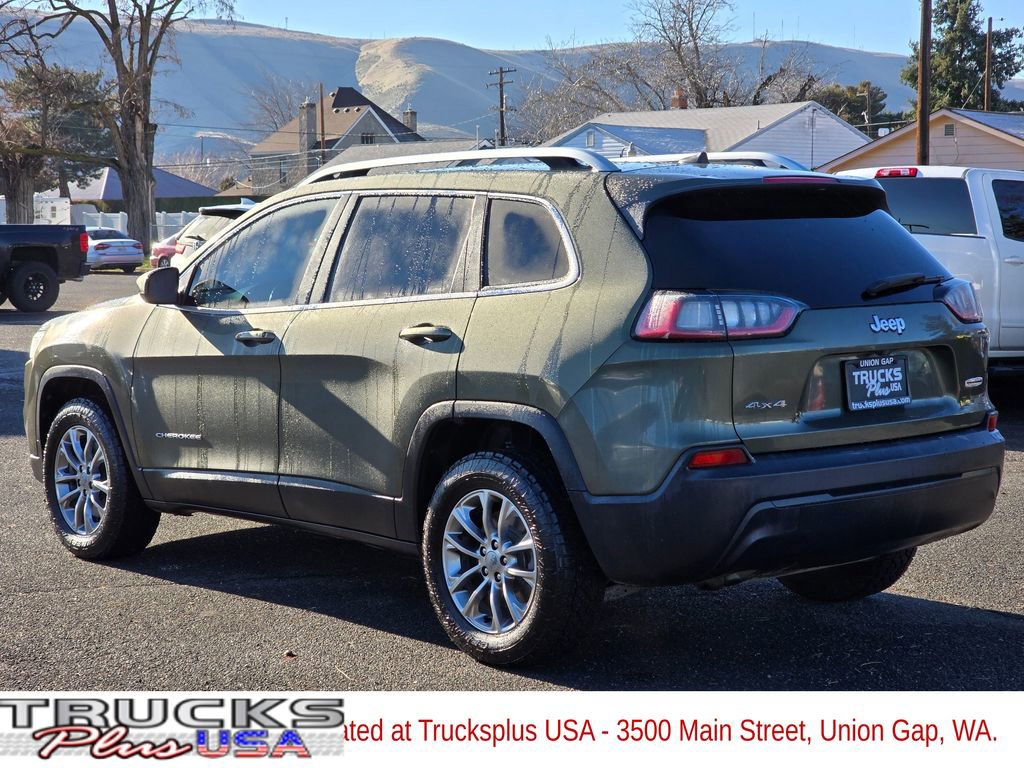 Used 2019 Jeep Cherokee Latitude Plus image 3