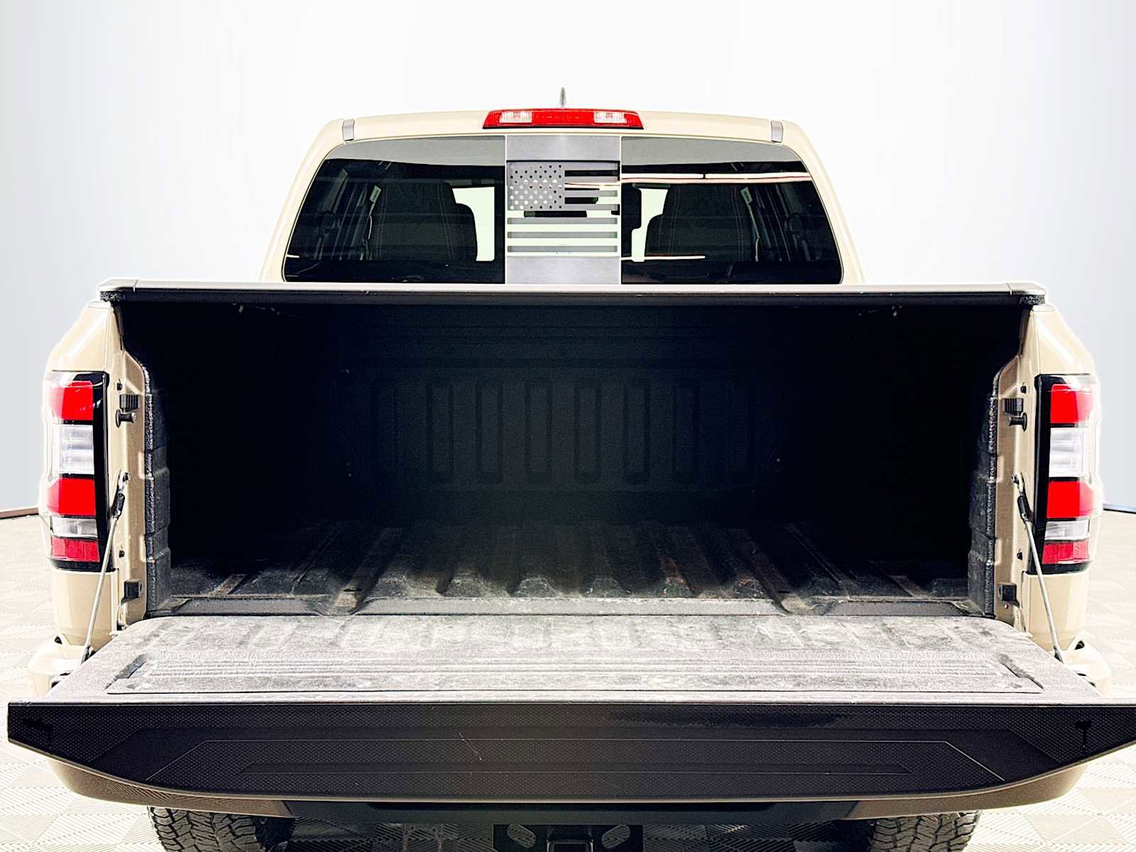 Used 2024 Nissan Frontier PRO-4X w/ Technology Package image 22