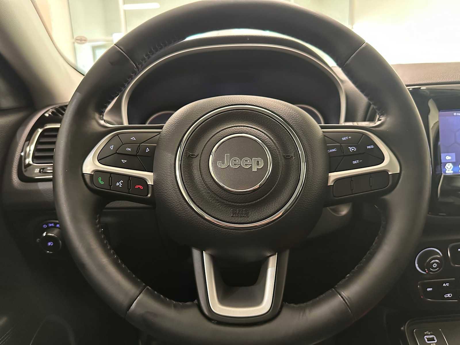 Used 2019 Jeep Compass Altitude image 11