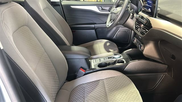 Used 2022 Ford Escape SE w/ SE Sport Appearance Package AWD/4WD image 12
