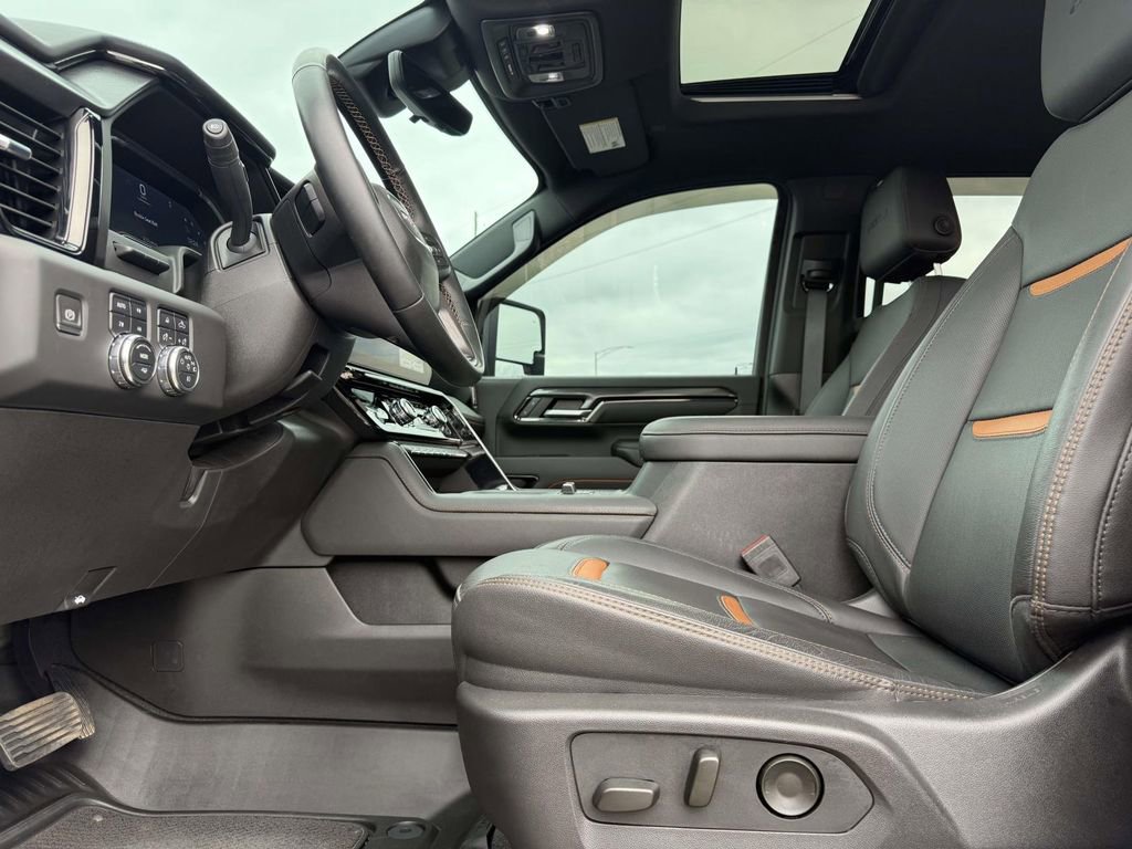 Used 2024 GMC Sierra 2500 AT4 w/ AT4 Premium Plus Package image 23