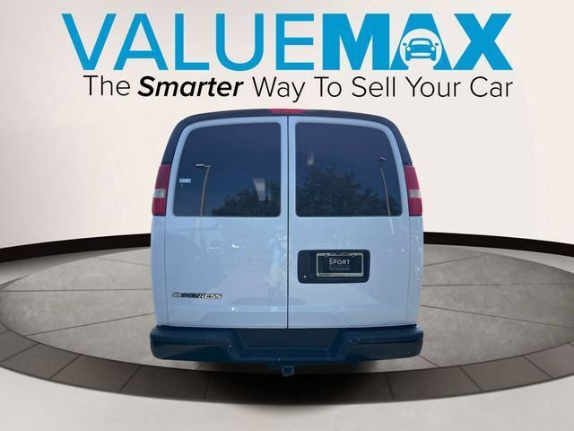 Used 2019 Chevrolet Express 2500 w/ Driver Convenience Package RWD image 6