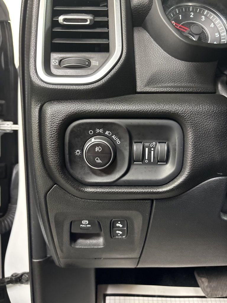 Used 2025 RAM 1500 Big Horn image 11